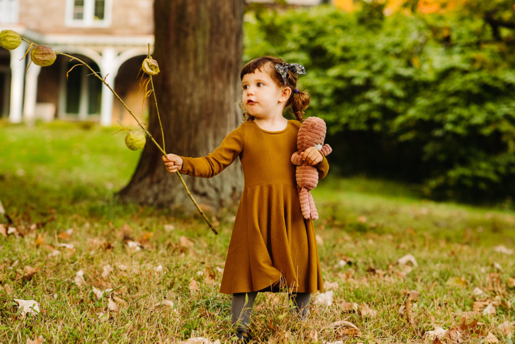 autumn family photographer philadelphia
