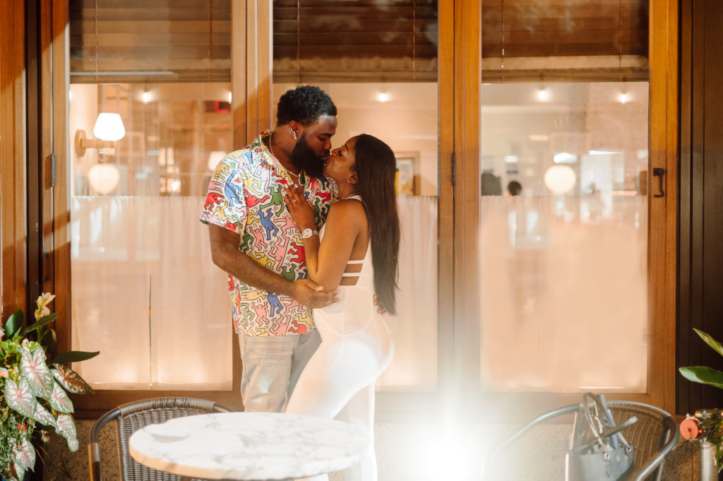philly proposal photographer the love restaurant 21