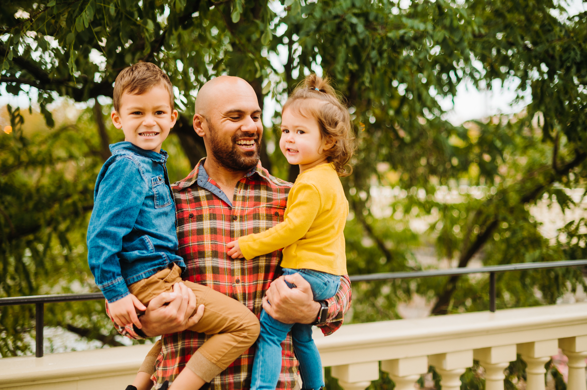 happy dad and two kids at philadelphia family session photographer