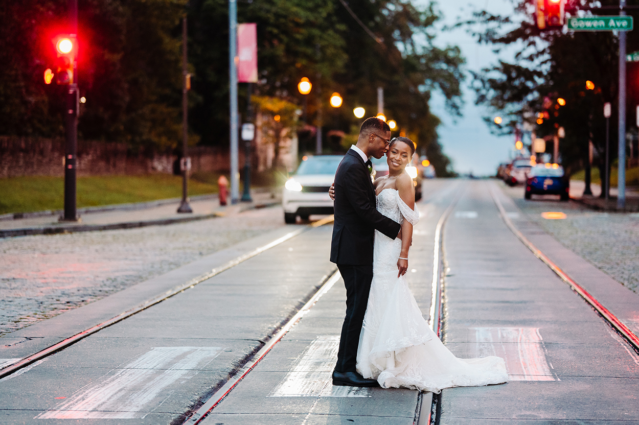 rainy day micro-wedding elegant documentary