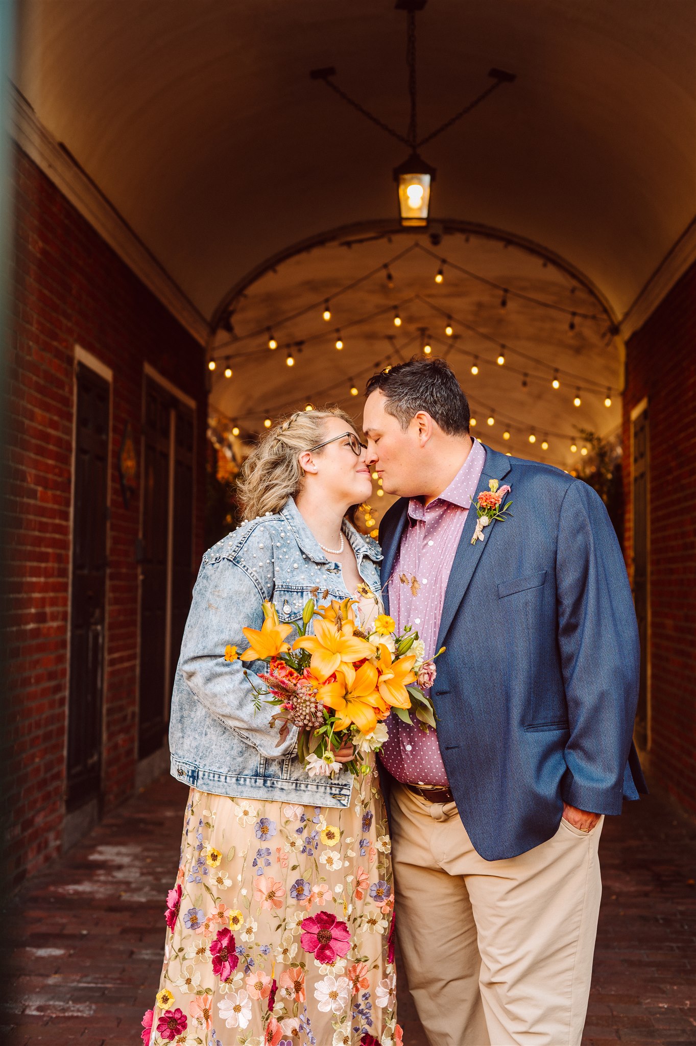 intimate wedding ceremony at headhouse square ben and nicole