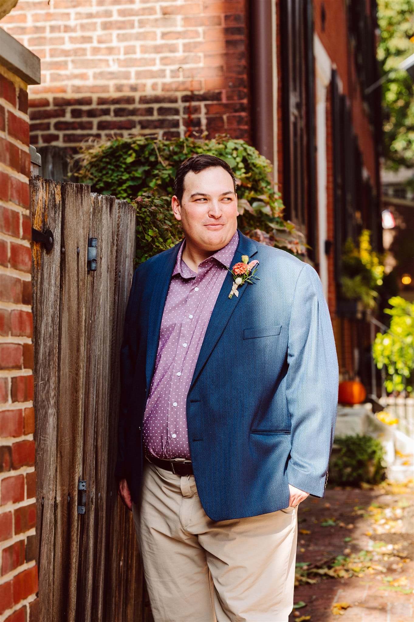 ben and nicole - headhouse square wedding, soft light and candid moments